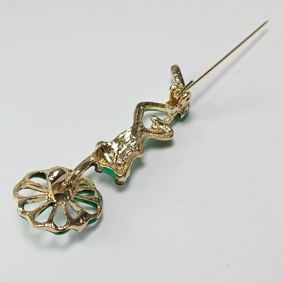 Frog Brooch Pin Bright Green Enamel on Gold Tone Kermit & Lily Pad wRhinestones - Picture 7 of 10